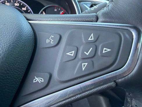 Used 2020 Chevrolet Malibu Premier FWD image 24