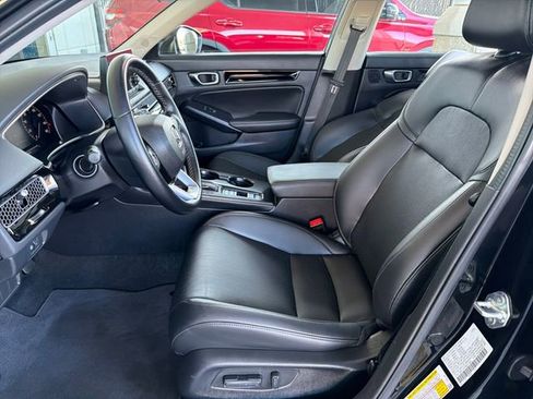 Used 2024 Honda Civic EX-L image 9