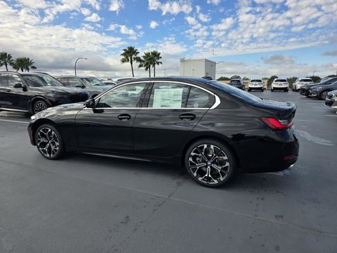 New 2026 BMW 330i 330i w/ Convenience Package image 5