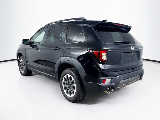 Used 2025 Honda Passport TrailSport image 28