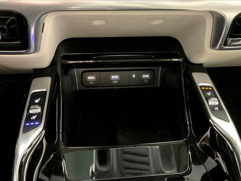 Used 2022 Kia Sorento SX FWD image 39
