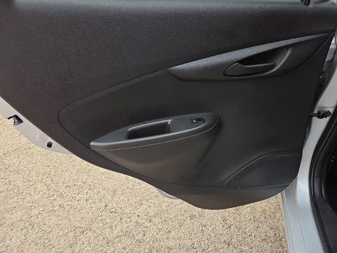 Used 2021 Chevrolet Spark LT image 22