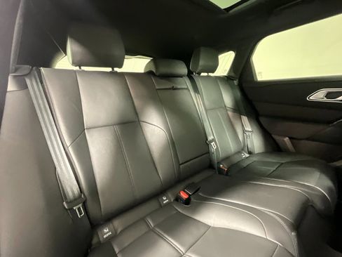 Used 2025 Land Rover Range Rover Velar Dynamic SE image 22