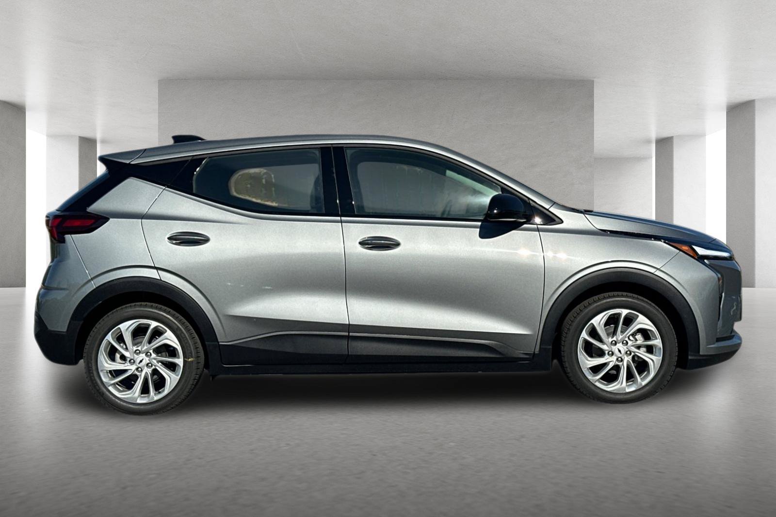 New 2027 Chevrolet Bolt LT w/ Comfort Package FWD image 3