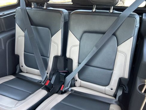 Used 2023 Ford Bronco Wildtrak AWD/4WD image 5