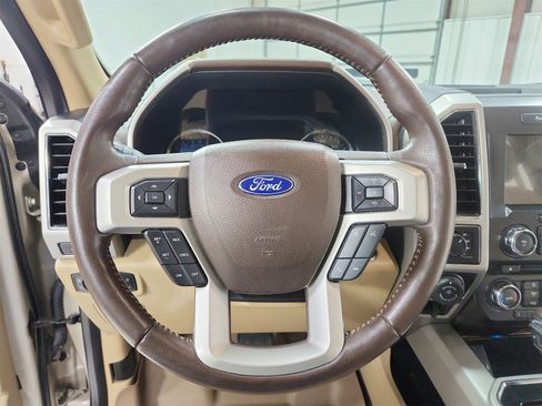Used 2018 Ford F150 Lariat image 24