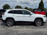 Certified 2021 Jeep Cherokee Latitude Lux w/ Trailer Tow Group image 2