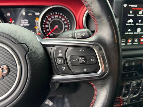 Used 2020 Jeep Gladiator Rubicon AWD/4WD image 23