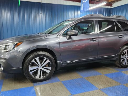 Used 2018 Subaru Outback 2.5i Limited image 68