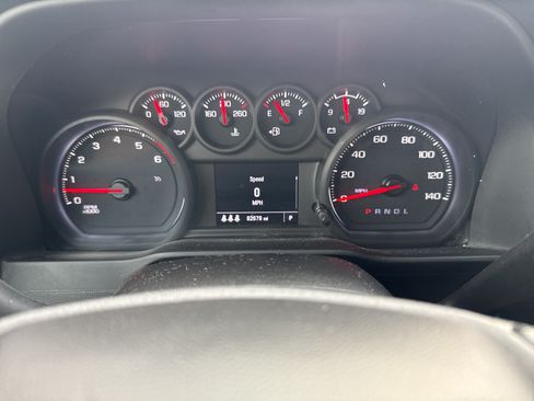 Used 2024 Chevrolet Silverado 2500 Custom w/ Custom Convenience Package AWD/4WD image 4