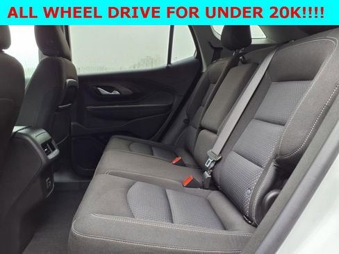 Used 2022 GMC Terrain SLE image 10