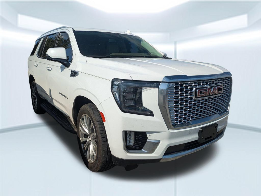 Used 2022 GMC Yukon Denali w/ Max Trailering Package AWD/4WD image 3