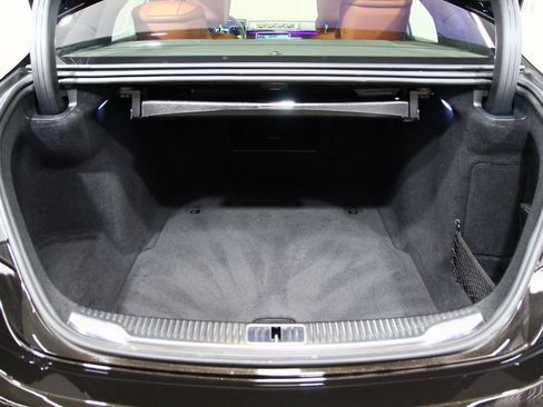 Used 2024 Mercedes-Benz S 580 S 580 image 27