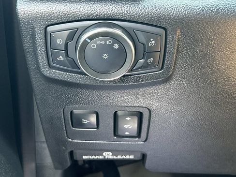 Used 2020 Ford F250 Lariat w/ Lariat Ultimate Package AWD/4WD image 42