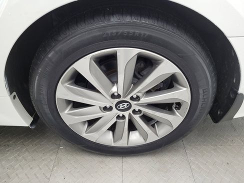 Used 2017 Hyundai Sonata Sport w/ Value Edition Package 02 image 31