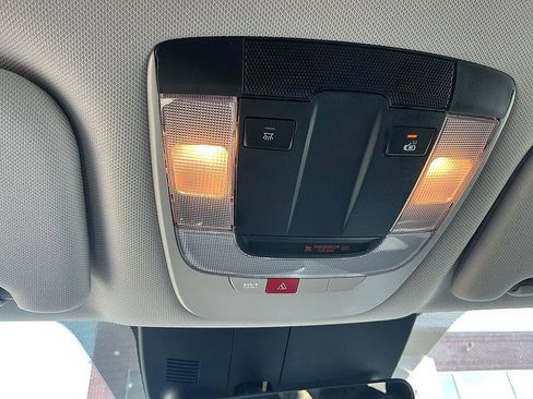 Used 2025 Kia Sorento EX image 25