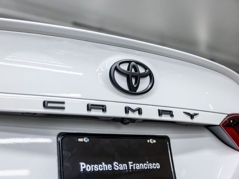 Used 2024 Toyota Camry SE image 19