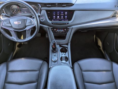 Used 2023 Cadillac XT5 Luxury image 11