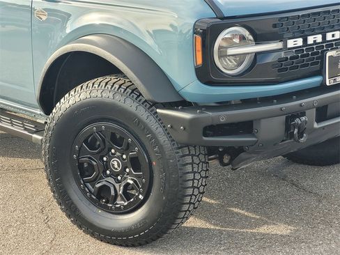 Used 2021 Ford Bronco Wildtrak image 9