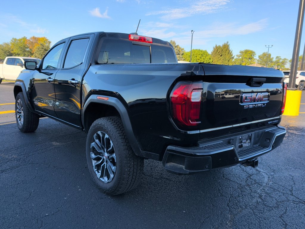 Used 2023 GMC Canyon Denali AWD/4WD image 5
