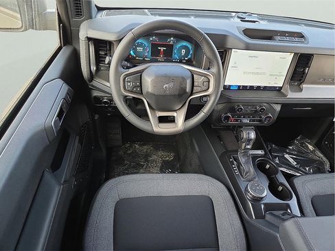 New 2025 Ford Bronco Big Bend image 10