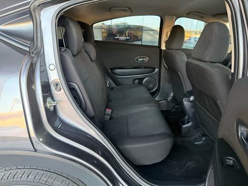 Used 2016 Honda HR-V LX image 24