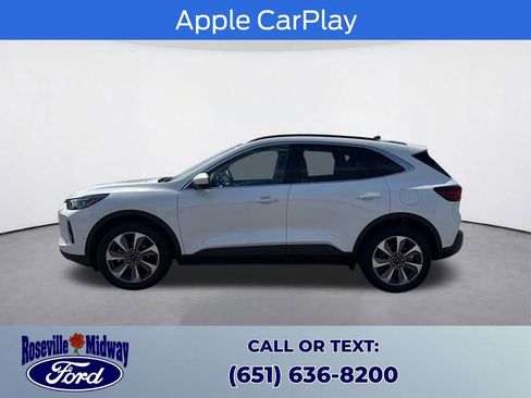 Used 2023 Ford Escape Platinum w/ Premium Technology Package AWD/4WD image 4
