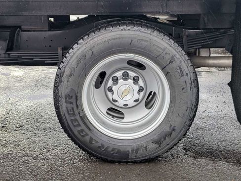 New 2024 Chevrolet Express 3500 w/ Power Convenience Package image 11