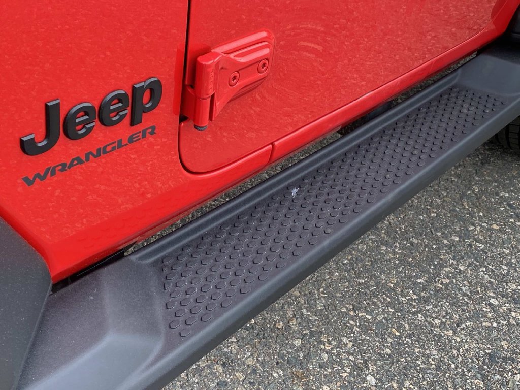 Used 2022 Jeep Wrangler Sport AWD/4WD image 10