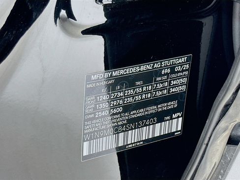 Certified 2025 Mercedes-Benz EQB 250+ image 34