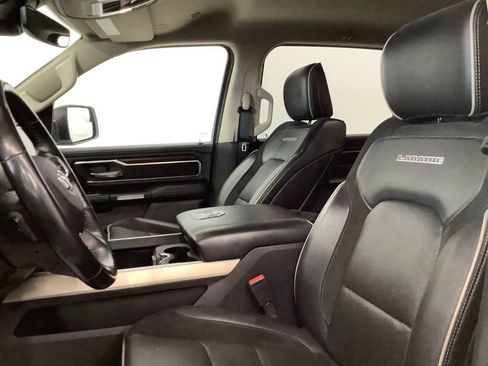 Used 2021 RAM 1500 Laramie AWD/4WD image 15