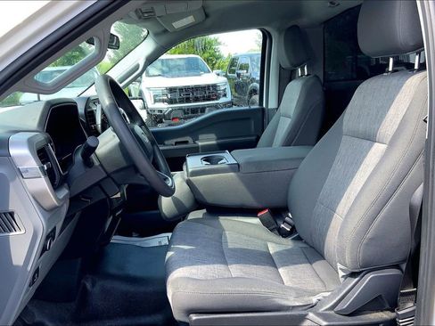 Used 2023 Ford F150 XL RWD image 9