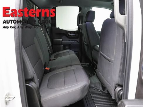 Used 2021 Chevrolet Silverado 1500 W/T w/ WT Value Package AWD/4WD image 23