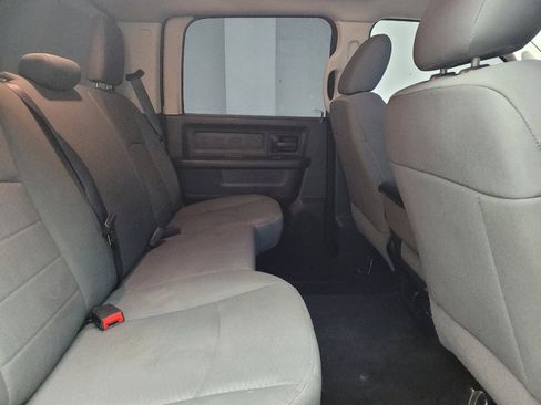 Used 2014 RAM 1500 Express image 19
