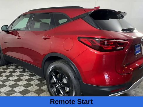 Used 2024 Chevrolet Blazer LT w/ Convenience Package FWD image 10