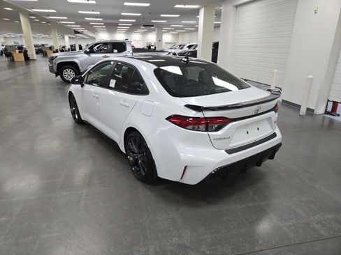 New 2026 Toyota Corolla XSE image 4