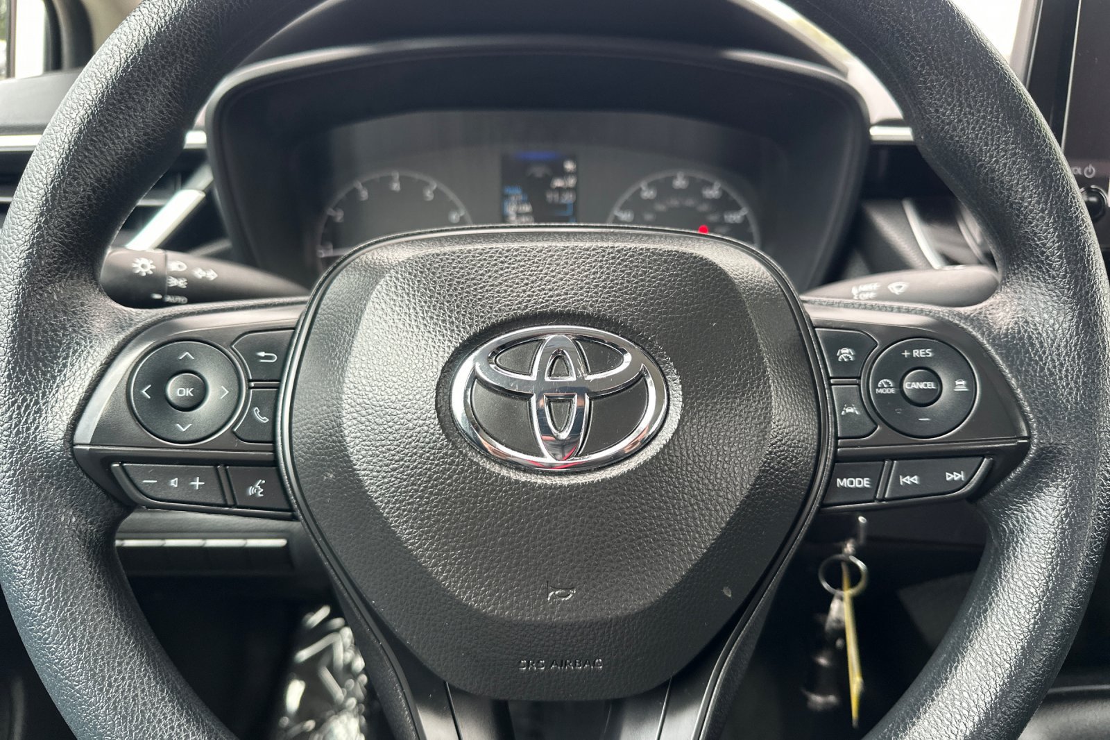 Used 2024 Toyota Corolla LE FWD image 34