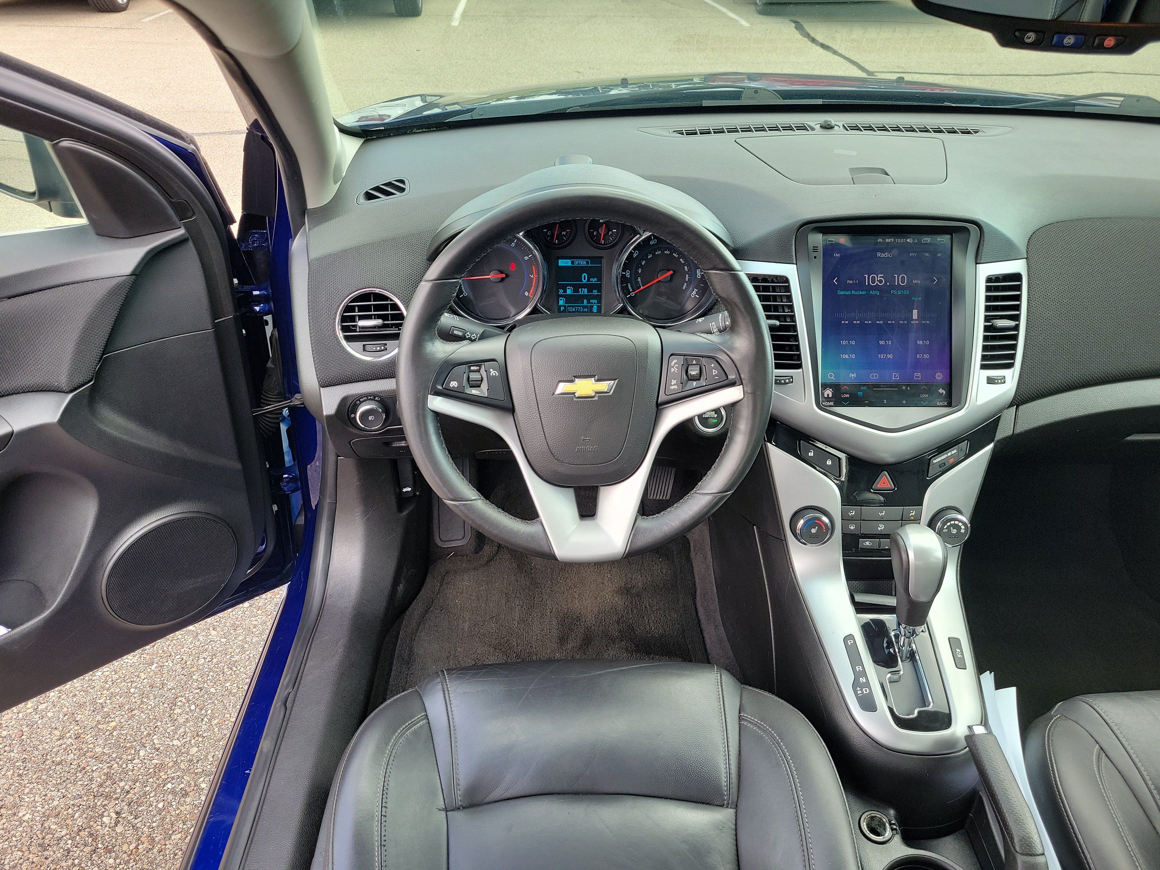 Used 2013 Chevrolet Cruze LT w/ RS Package FWD image 9