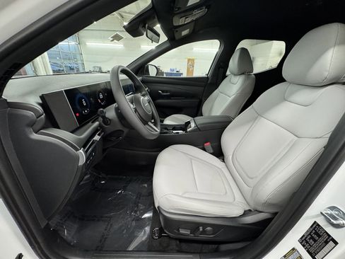 New 2025 Hyundai Santa Cruz SEL image 14