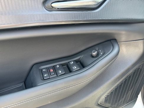 New 2025 Jeep Grand Cherokee L Laredo image 17