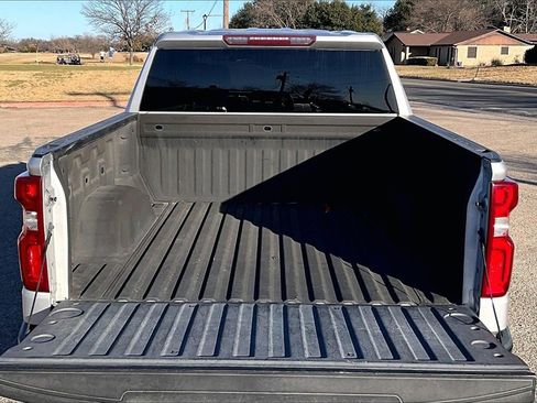 Used 2019 Chevrolet Silverado 1500 Custom Trail Boss w/ Custom Convenience Package image 29