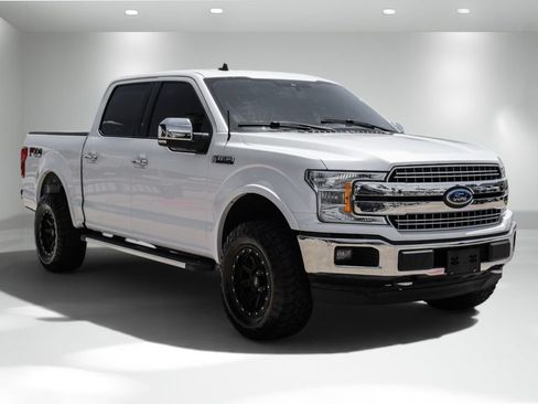 Used 2019 Ford F150 Lariat AWD/4WD image 6