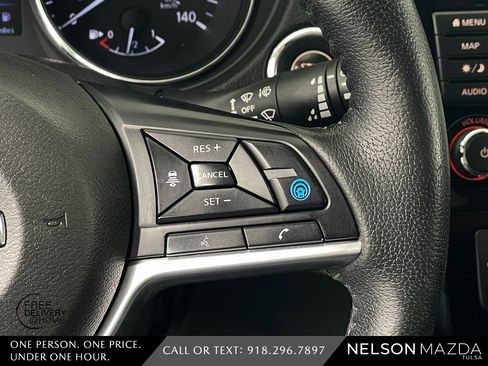 Used 2019 Nissan Rogue SL image 25