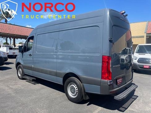 Used 2019 Mercedes-Benz Sprinter 144 image 6
