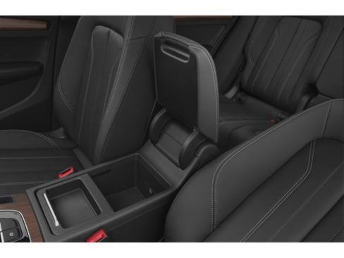 Used 2021 Audi Q5 e Prestige w/ Prestige Package AWD/4WD image 14