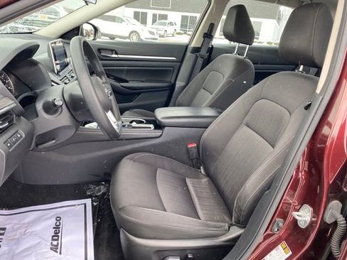 Used 2023 Nissan Altima 2.5 SV image 15