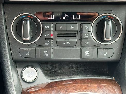 Used 2018 Audi Q3 2.0T Premium Plus AWD/4WD image 22