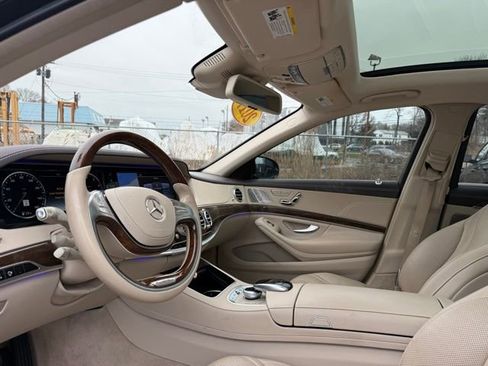 Used 2017 Mercedes-Benz S 550 4MATIC Sedan image 16