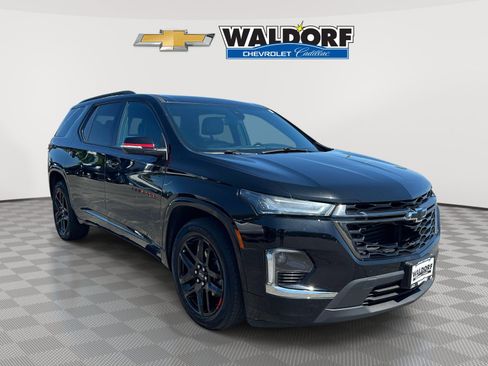 Used 2023 Chevrolet Traverse Premier w/ Redline Edition AWD/4WD image 1