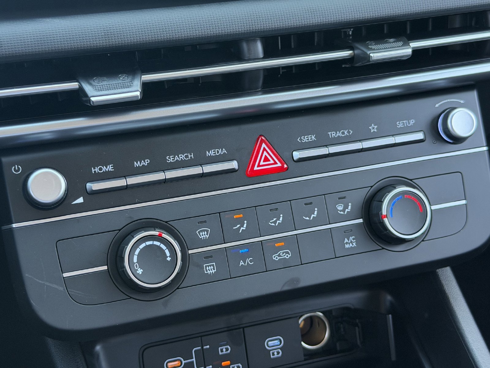 Certified 2026 Hyundai Tucson SE FWD image 22